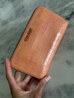 Vintage Miu Miu wallet authentic